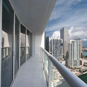 1 or 1 Premier One Bedroom River & City View